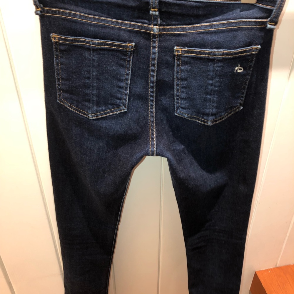 High rise skinny Rag & Bone jeans. Size 25 .